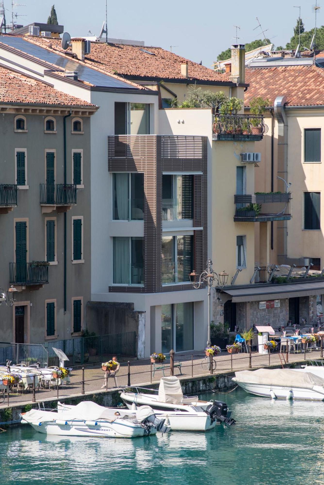 Palazzo Cordigero - Apartments Пескьера-дель-Гарда Экстерьер фото